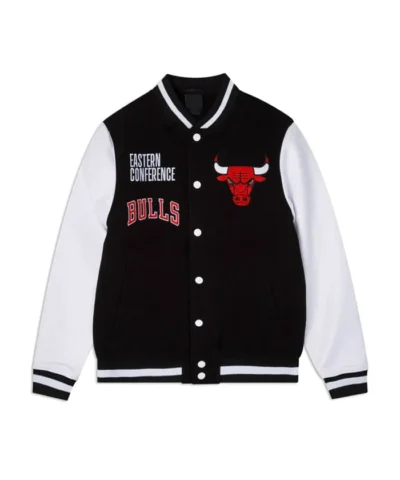 Chicago Bulls Full-Snap Varsity WoolLeather Black and White Jacket