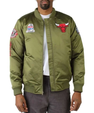 Chicago Bulls Flight Bomber Green Full-Zip Jacket