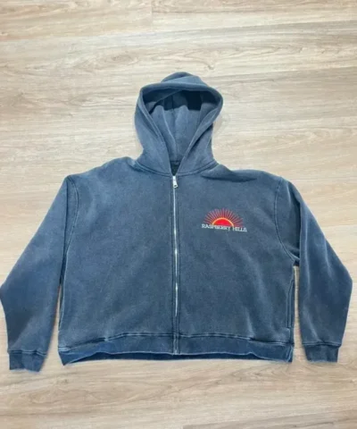 Shop Gv Gallery Raspberry Hills Cropped Zip-Up Hoodie - Recreated