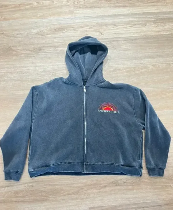 Shop Gv Gallery Raspberry Hills Cropped Zip-Up Hoodie - Recreated