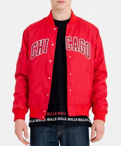 Chicago Bulls Varsity Red Full-Snap Satin Wordmark Jacket
