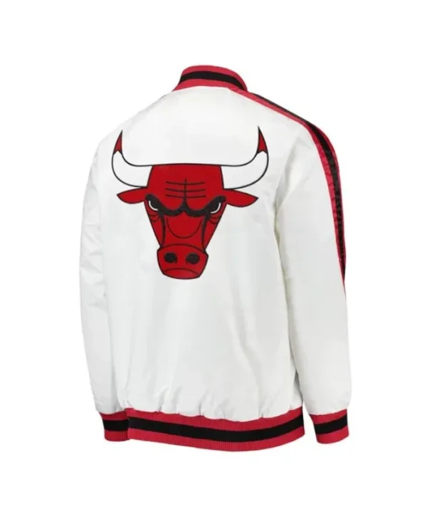 Starter The D-Line Chicago Bulls White Satin Jacket