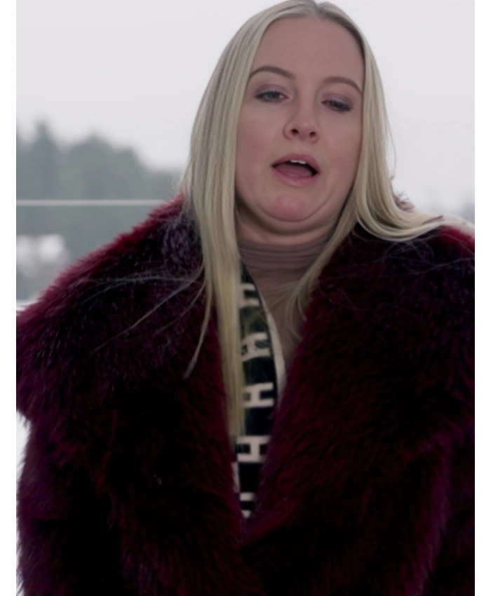 90 Day Fiance Happily Ever After S9 Elizabeth Potthast Maroon Fur Jacket