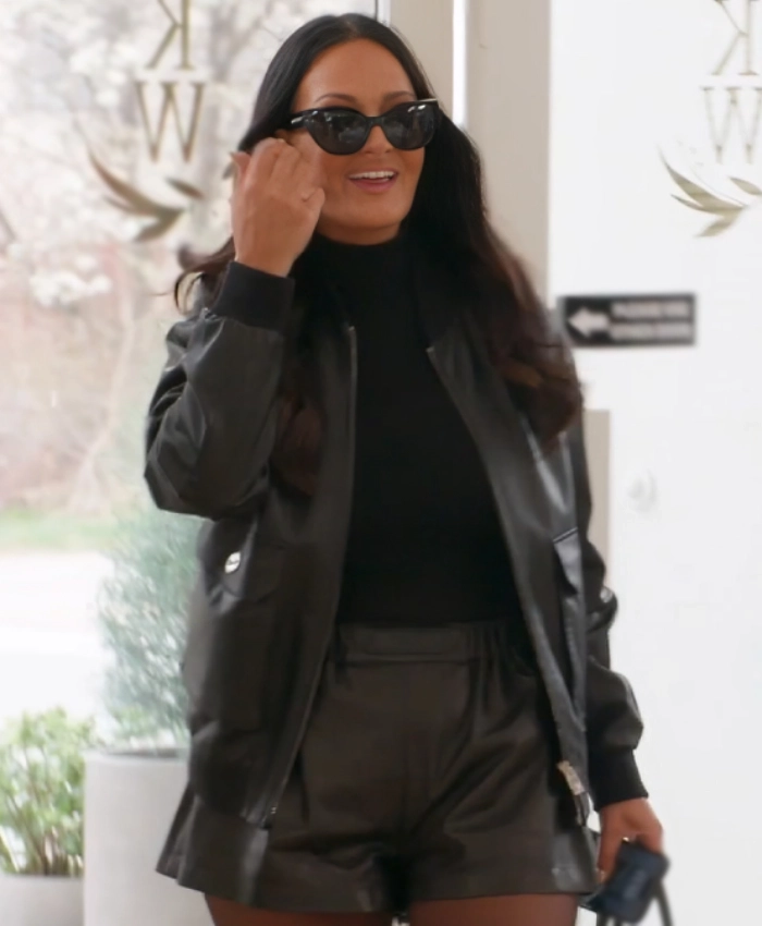 Lisa Barlow Real Housewives Of Salt Lake City S06 Black Bomber Leather Jacket