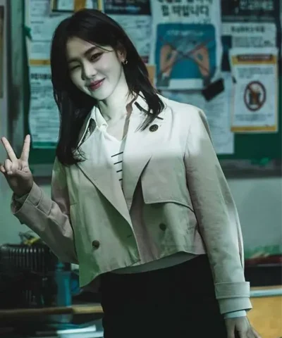 Han Ji-Eun Study Group Beige Cropped Jacket