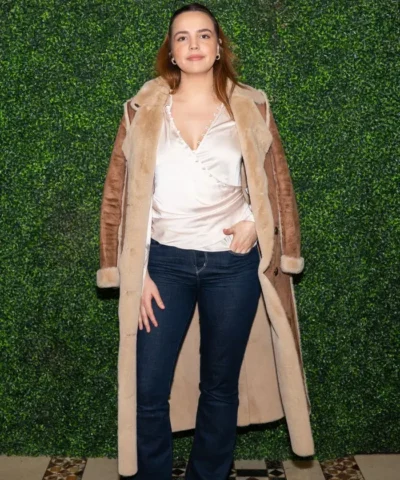 Bailee Madison FW26 Tan Shearling Coat
