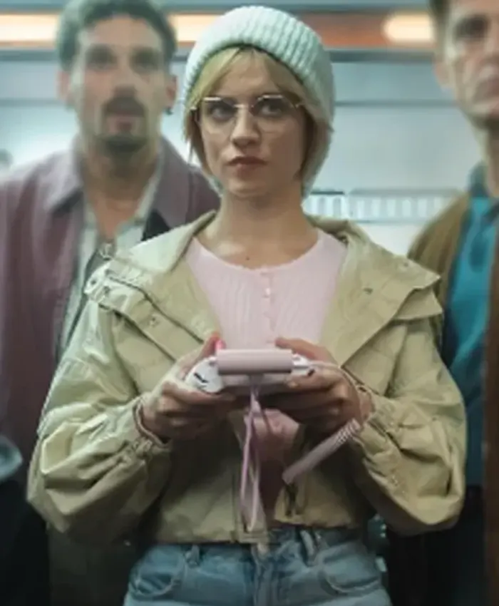 Berlin S02 Keila Beige Cropped Jacket