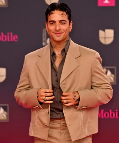 Maluma Cropped Beige Blazer