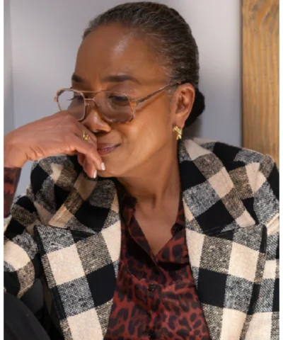 Sonja Sohn Will Trent S04 Cutaway Plaid Blazer