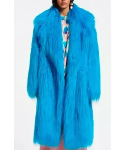 Elsbeth S03 Carrie Preston Blu Fur Coat